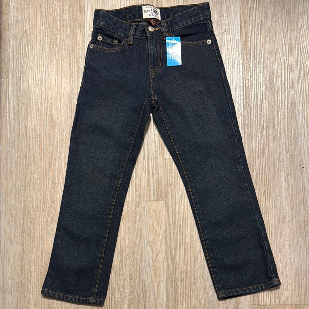 NWT CHILDREN’S PLACE  Blue Boy’s  Jeans - Straight leg SIZE 5